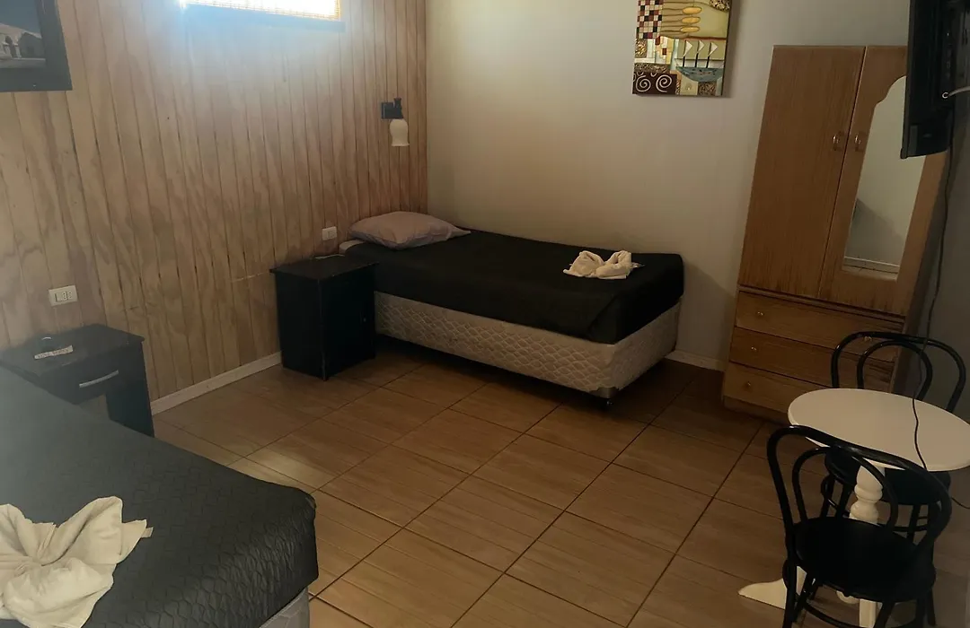 Hostal America-1